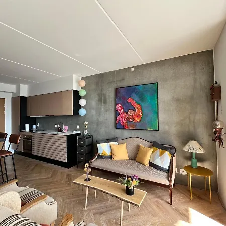 Directly To Seafront Of Bassin 7 With Big Balcony And Free Parking Appartamento Århus